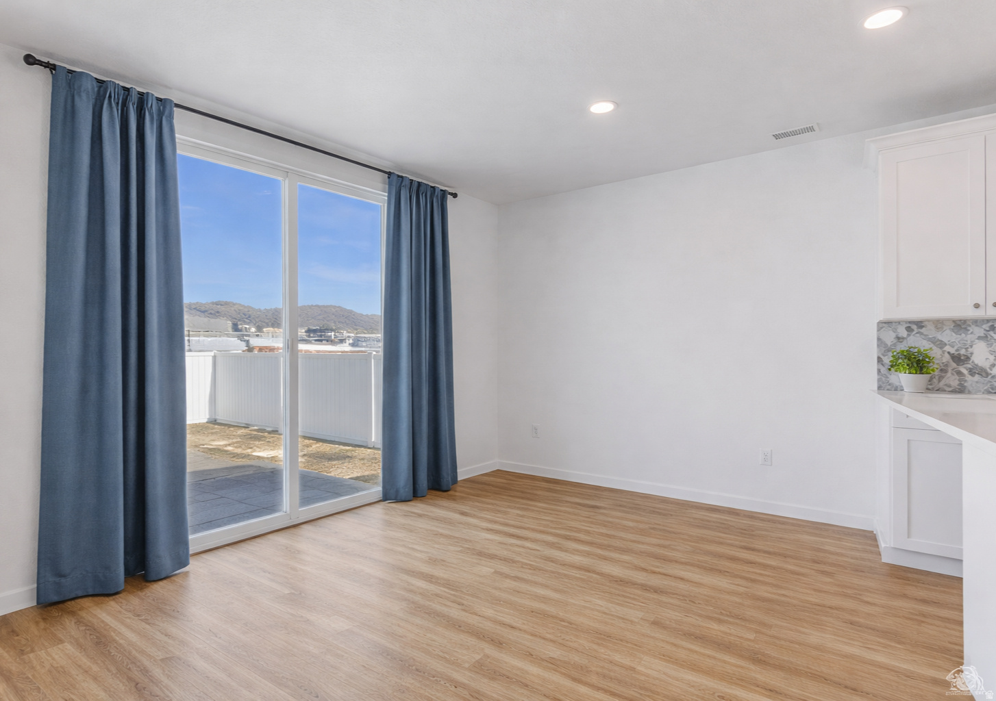 PACIFIC SPGS PH 3 - Residential