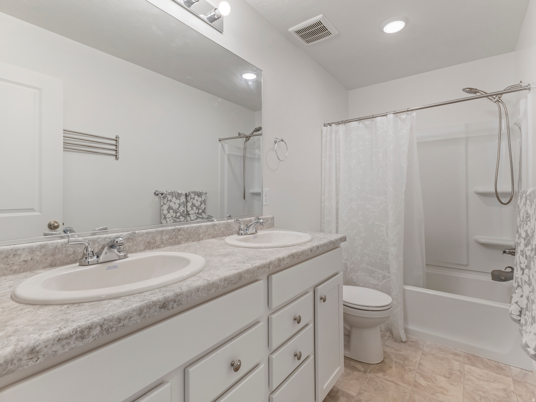 PACIFIC SPGS PH 3 - Residential