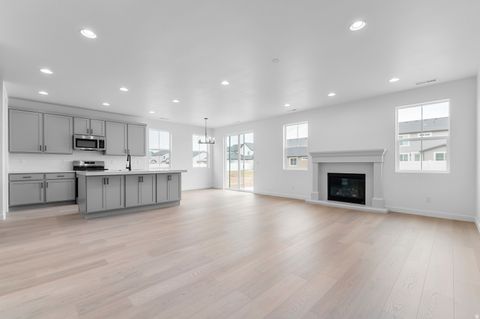 Tiny photo for 1869 S 2425 W, West Haven, UT 84401 (MLS # 2140594)