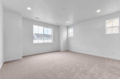 Tiny photo for 1869 S 2425 W, West Haven, UT 84401 (MLS # 2140594)