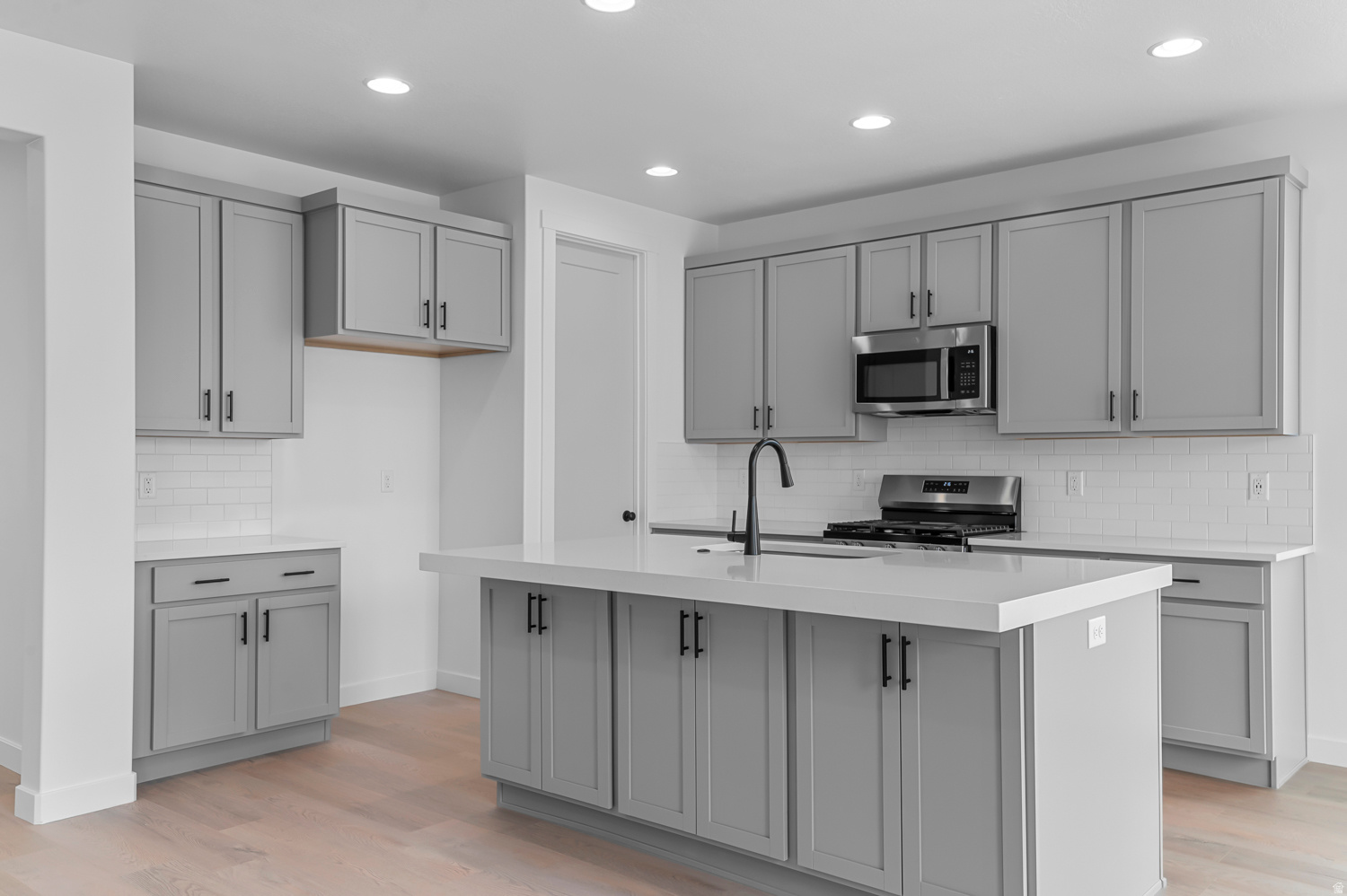 FAIRHAVEN 403 - Residential