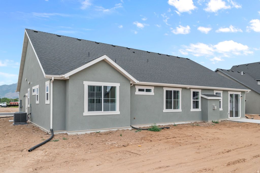 Photo of 1869 S 2425 W, West Haven, UT 84401 (MLS # 2140594)