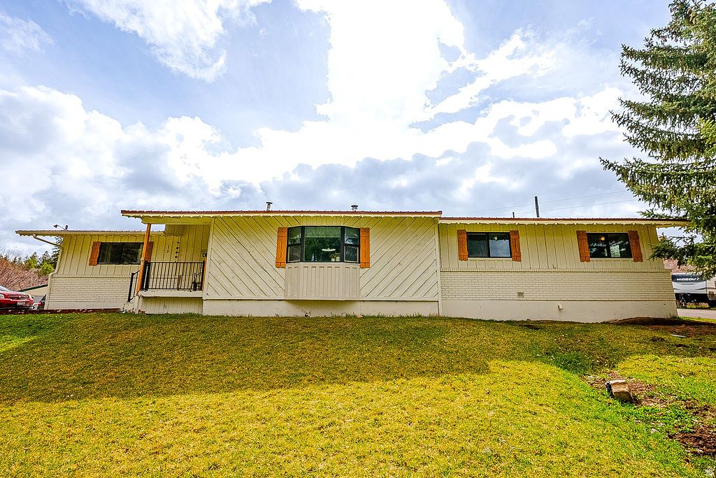 Photo of 16 OLD OREGON RD, Soda Springs, ID 83276 (MLS # 2148165)