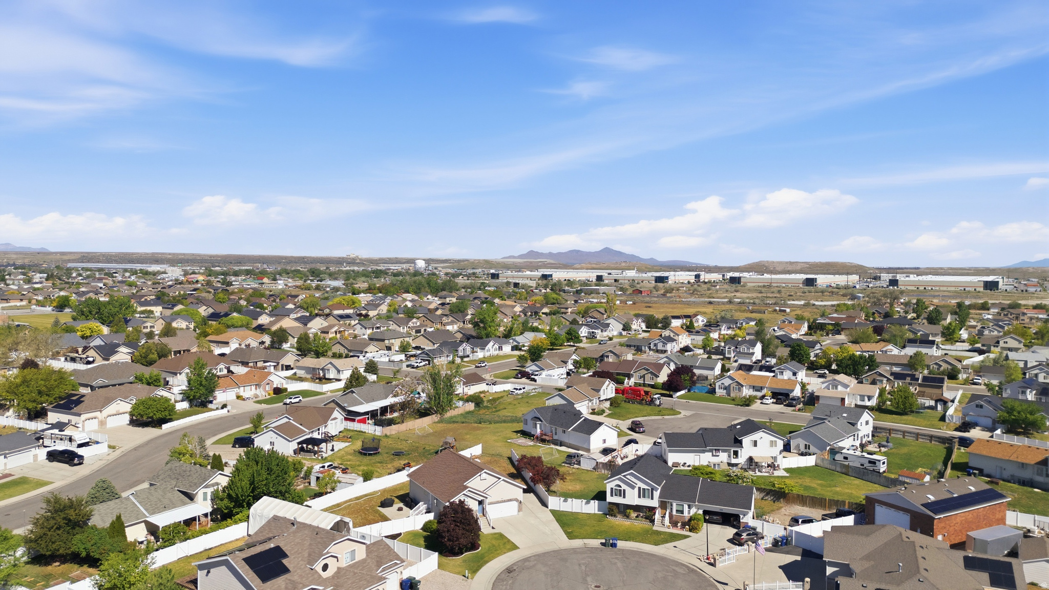 MEADOWS - Residential