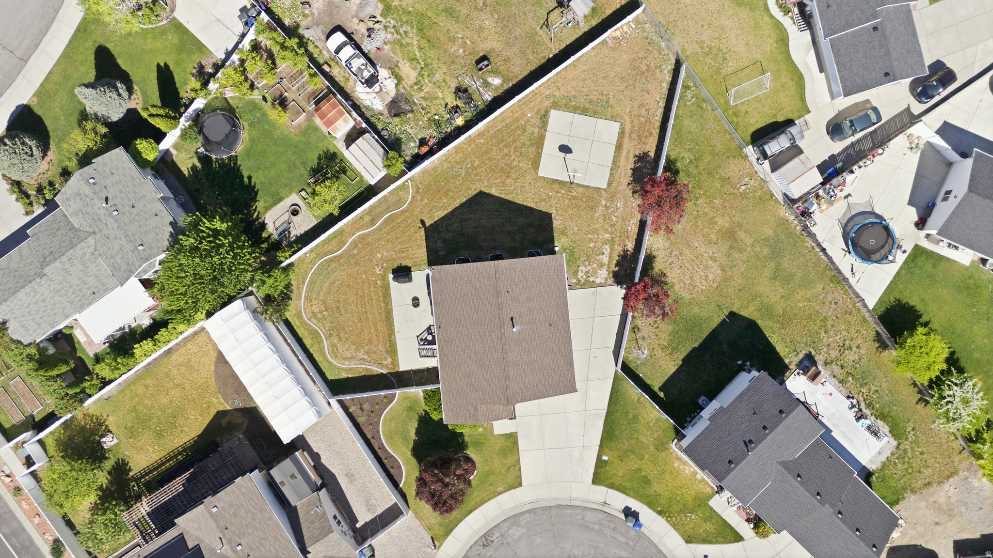MEADOWS - Residential