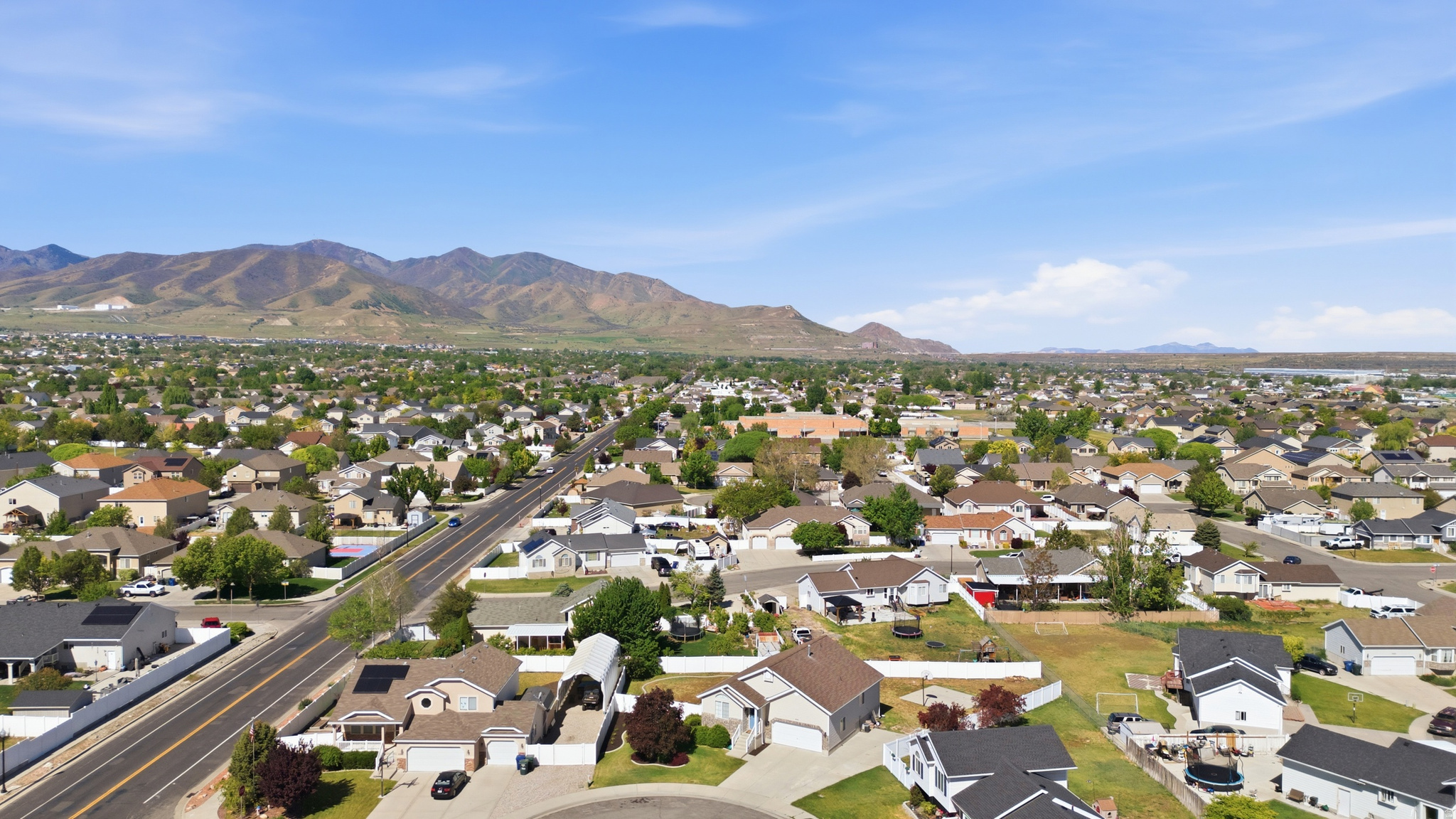 MEADOWS - Residential