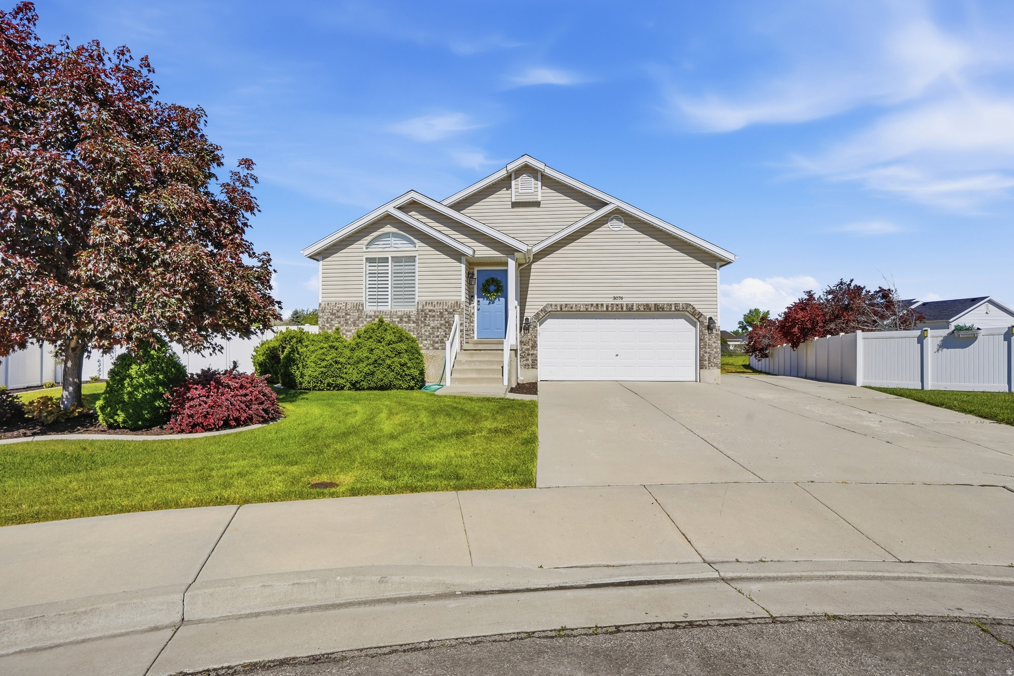 MEADOWS - Residential
