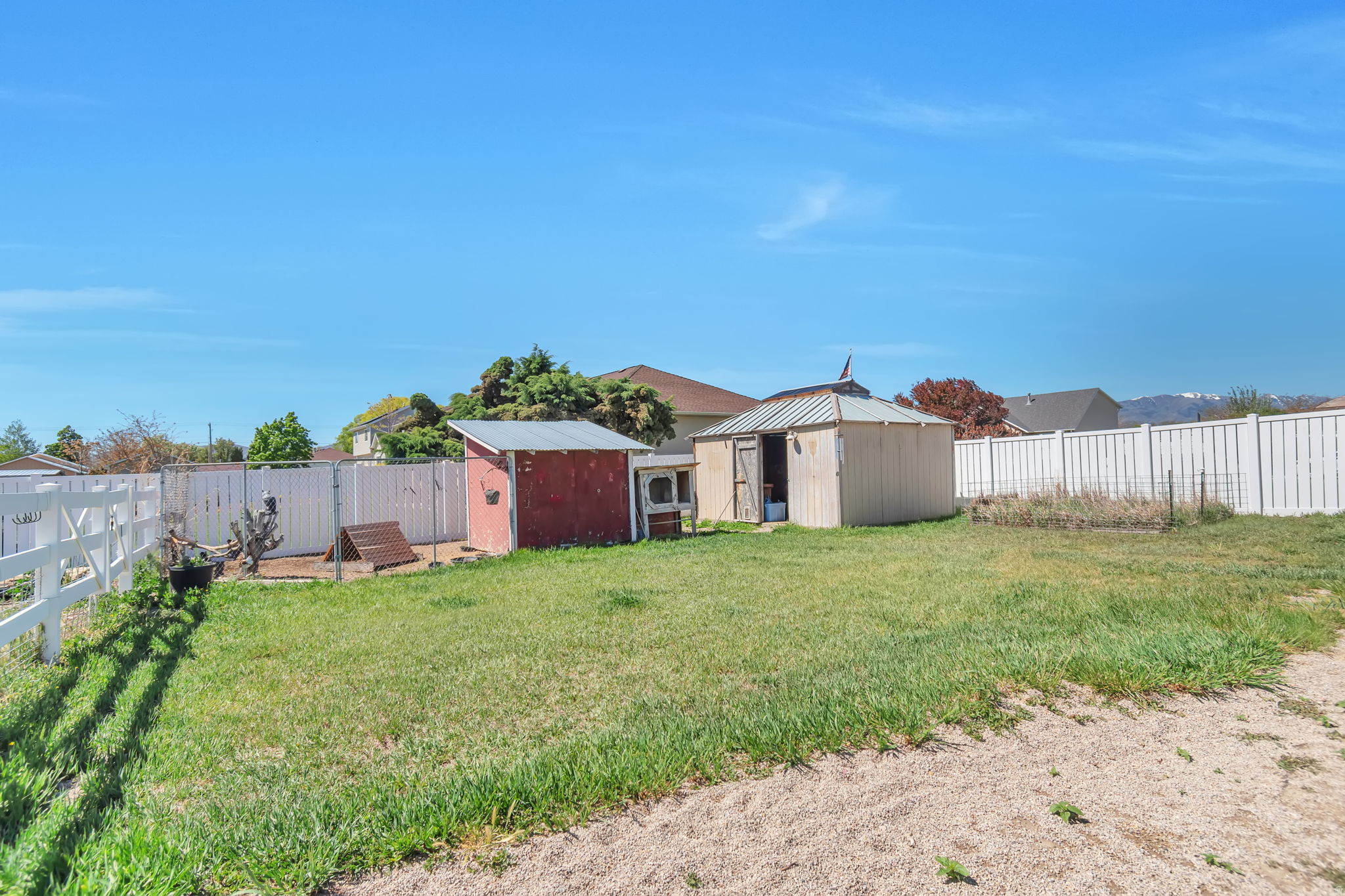 ELM MEADOWS - Residential