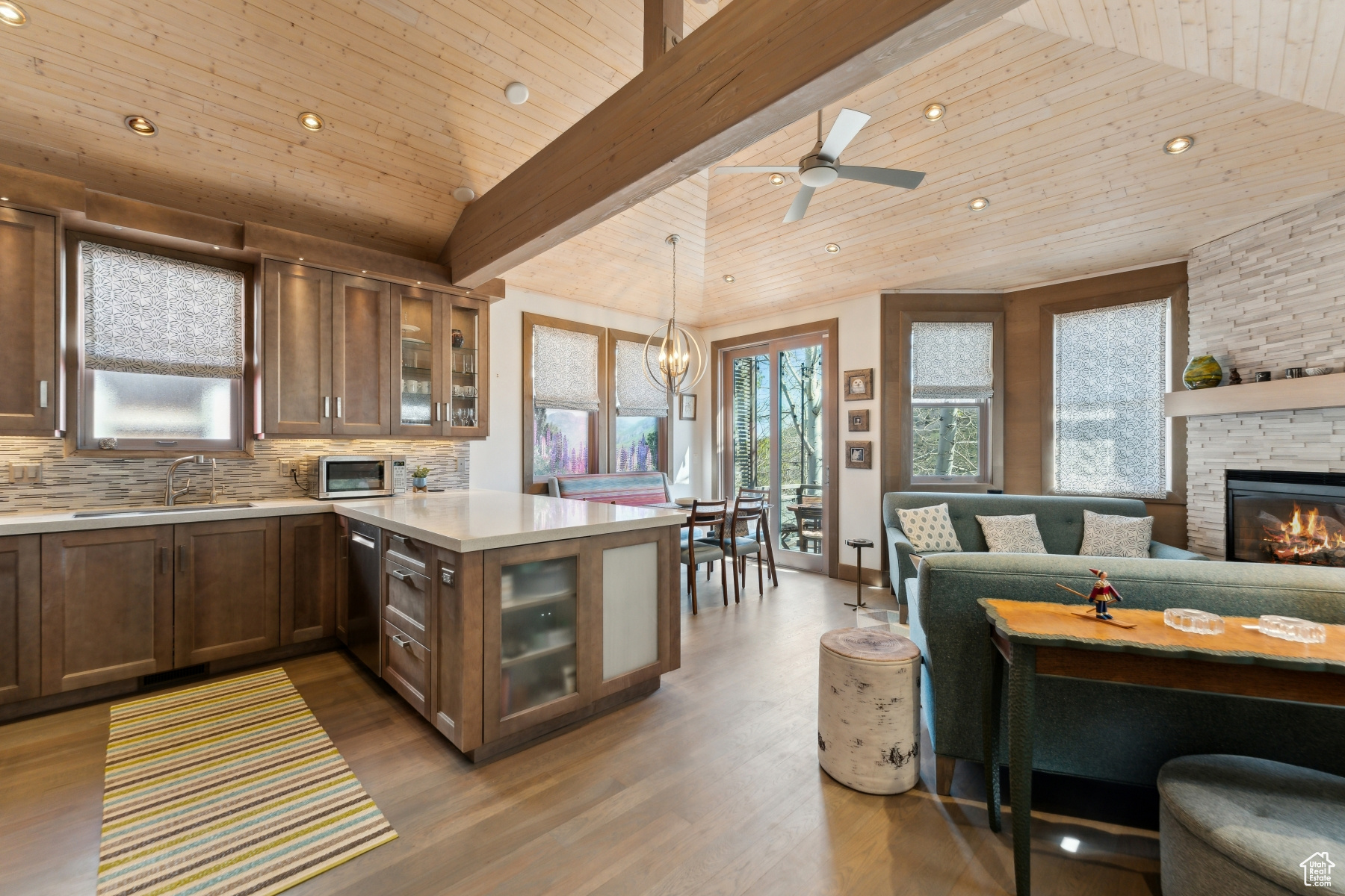 Park City, Utah 84060, United States, 3 Bedrooms Bedrooms, ,3 BathroomsBathrooms,Residential,Pending,133253