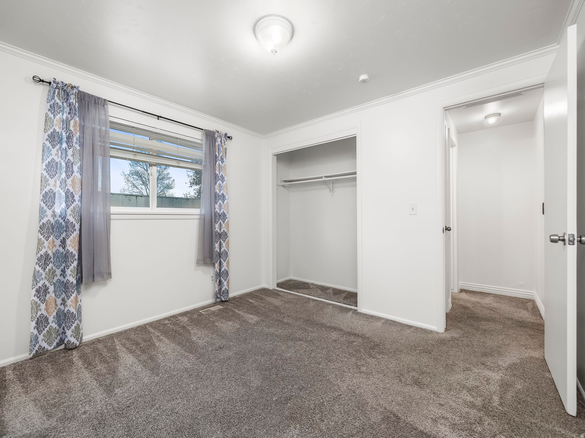 SHALIMAR ACRES - Residential