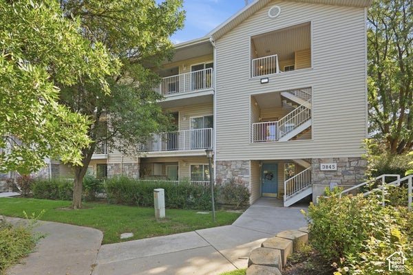 3845 S CANYON RIVER WAY UNIT 3, SOUTH SALT LAKE, UT 84119 - Image 32e09cf92c2bca75f7e7228d813a2dbc/2343604722