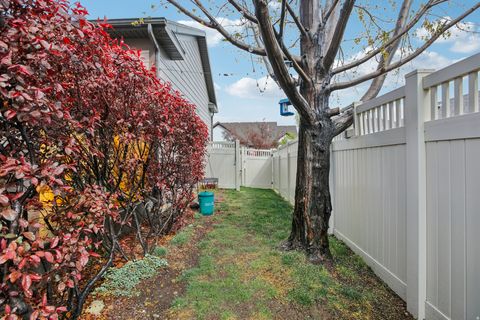 Tiny photo for 11057 S TOPVIEW RD, South Jordan, UT 84009 (MLS # 2154034)