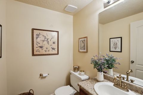 Tiny photo for 11057 S TOPVIEW RD, South Jordan, UT 84009 (MLS # 2154034)