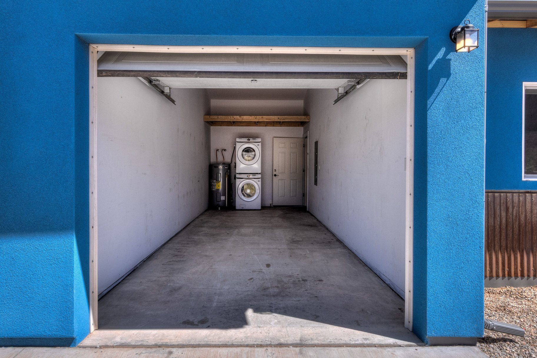 MT PEALE ESTATES - Residential Income