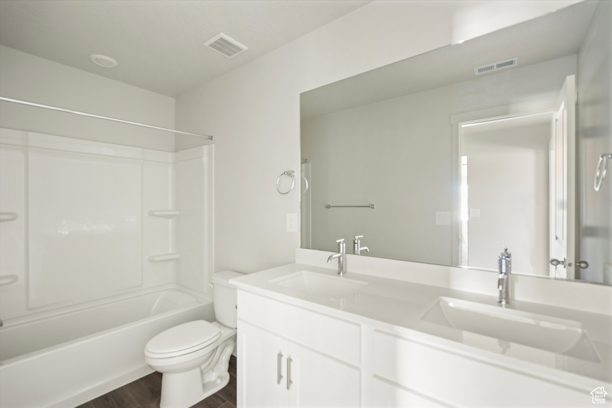 WESTWOOD ESTATES - Residential