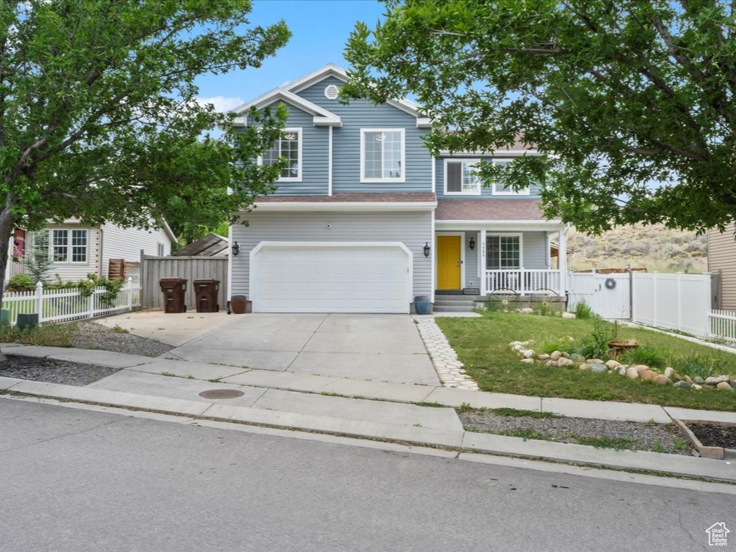 FREEMONT SPRINGS - Residential
