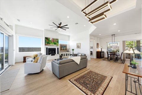 Tiny photo for 2157 N SUNBURN DR, Washington, UT 84780 (MLS # 2181752)