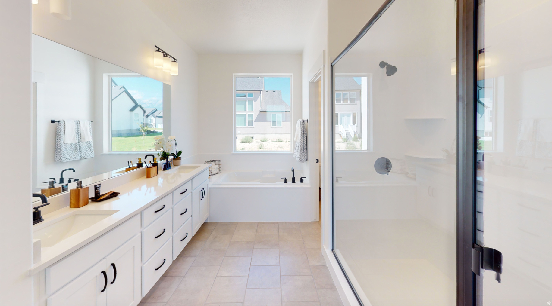 GARRETT'S PLACE - Residential