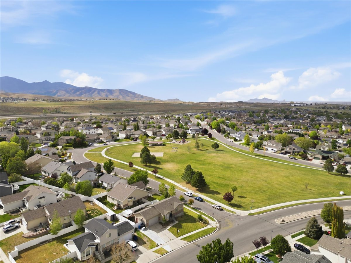 OQUIRRH HIGHLANDS 1 - Residential