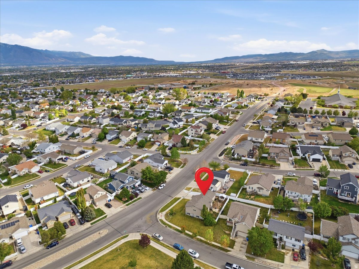 OQUIRRH HIGHLANDS 1 - Residential