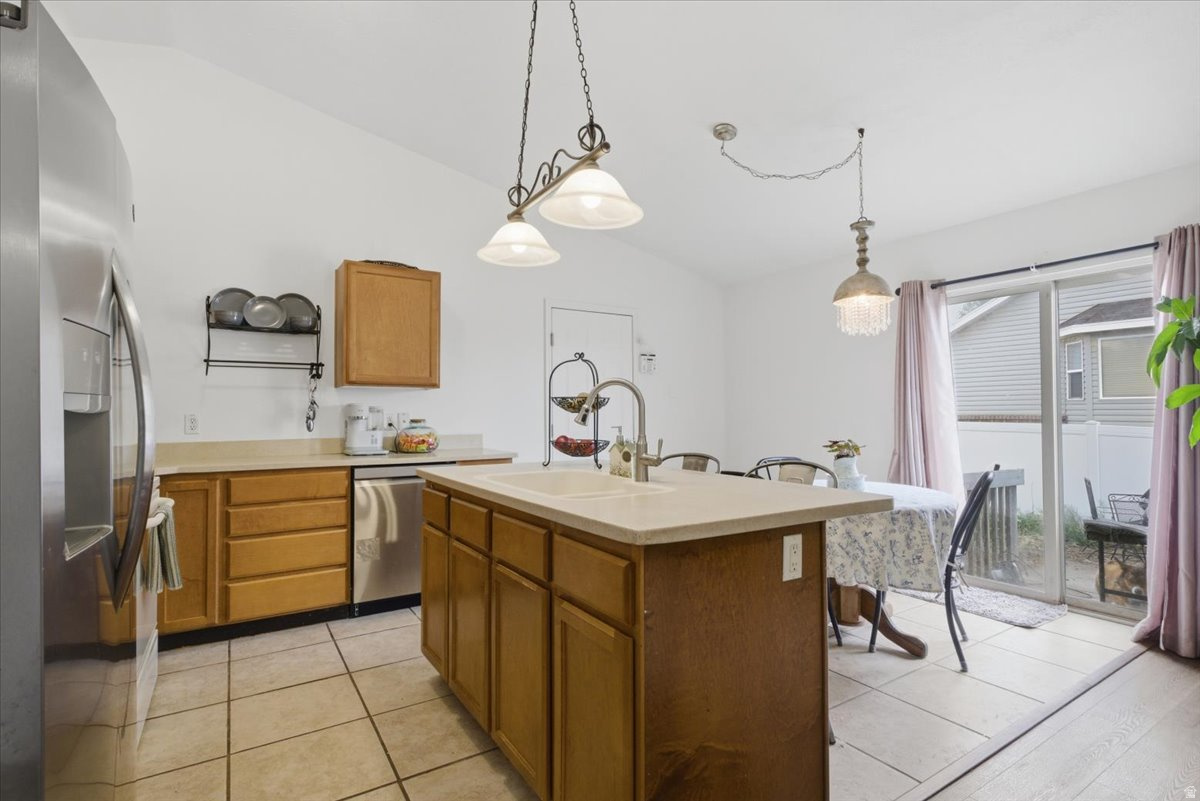 OQUIRRH HIGHLANDS 1 - Residential