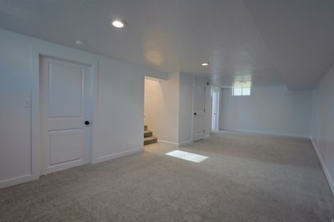 Tiny photo for 3999 ORCHARD AVE, South Ogden, UT 84403 (MLS # 2163529)