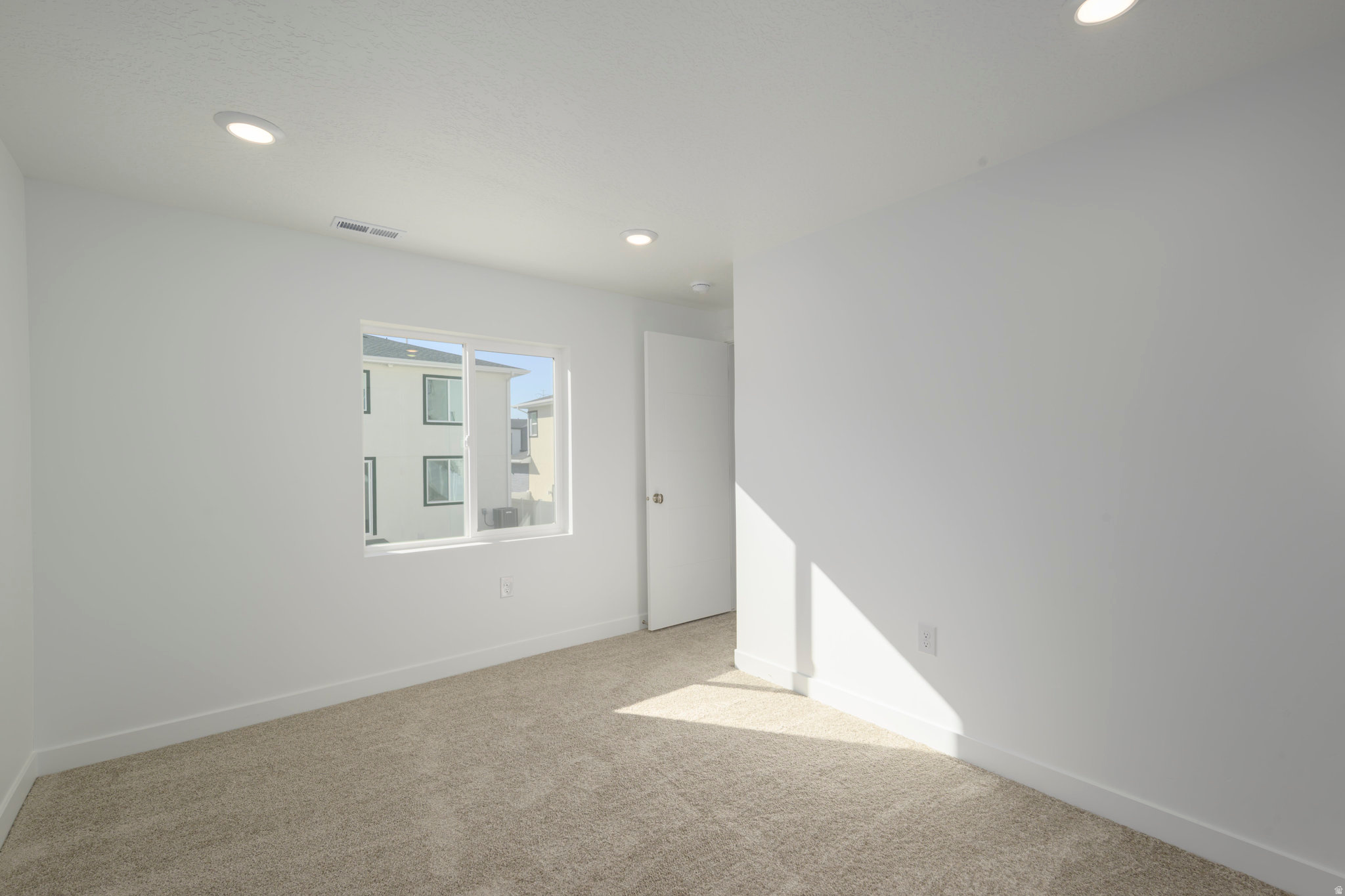 BULLION - Residential