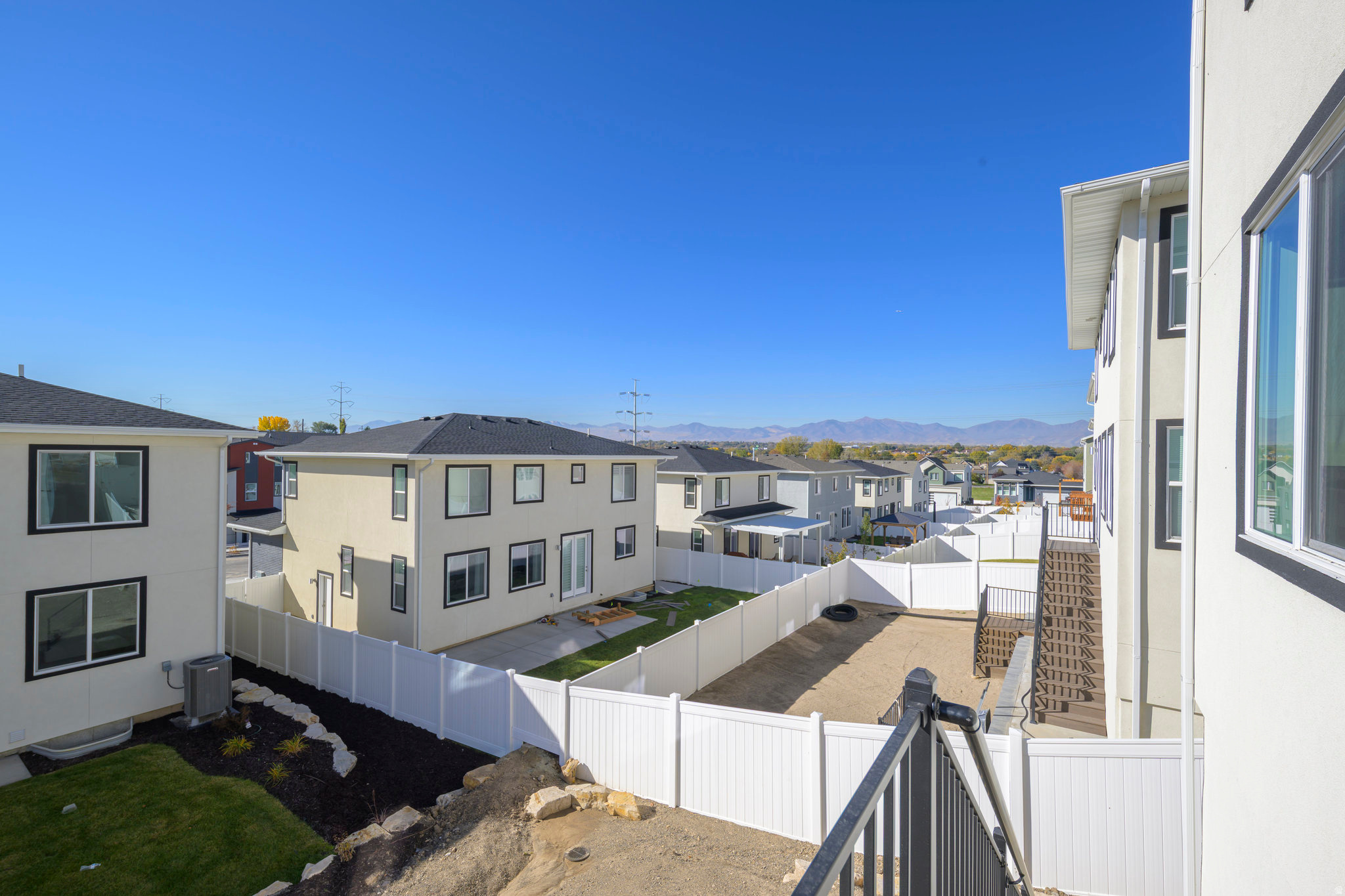 BULLION - Residential