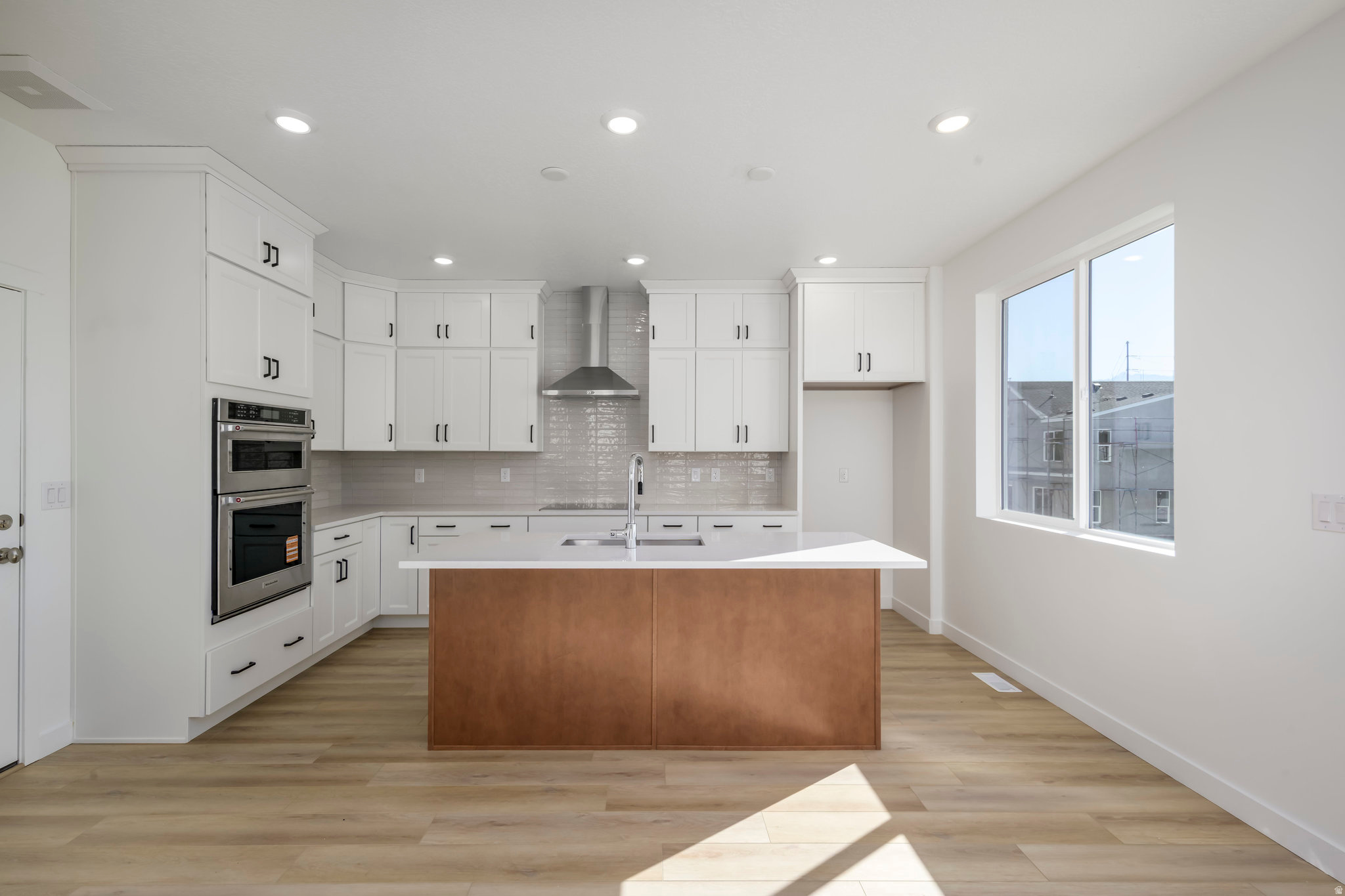 BULLION - Residential