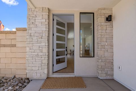 Tiny photo for 5273 S BLUE PEARL ALY, Saint George, UT 84790 (MLS # 2120544)