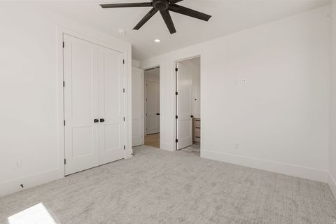 Tiny photo for 5273 S BLUE PEARL ALY, Saint George, UT 84790 (MLS # 2120544)