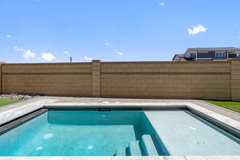 Tiny photo for 5273 S BLUE PEARL ALY, Saint George, UT 84790 (MLS # 2120544)