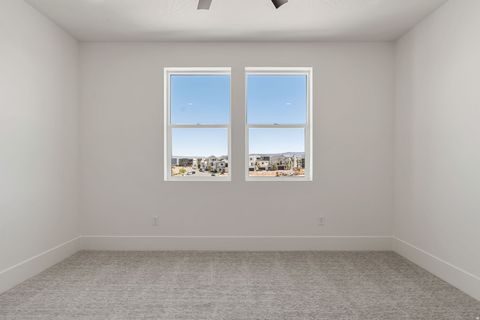Tiny photo for 5273 S BLUE PEARL ALY, Saint George, UT 84790 (MLS # 2120544)