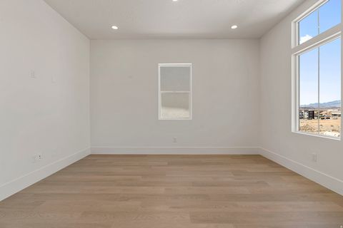 Tiny photo for 5273 S BLUE PEARL ALY, Saint George, UT 84790 (MLS # 2120544)