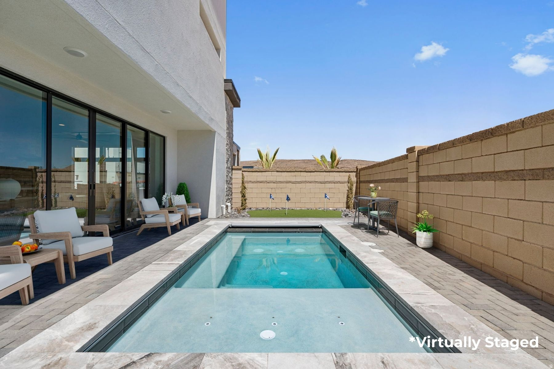 DESERT COLOR RESORT - Residential