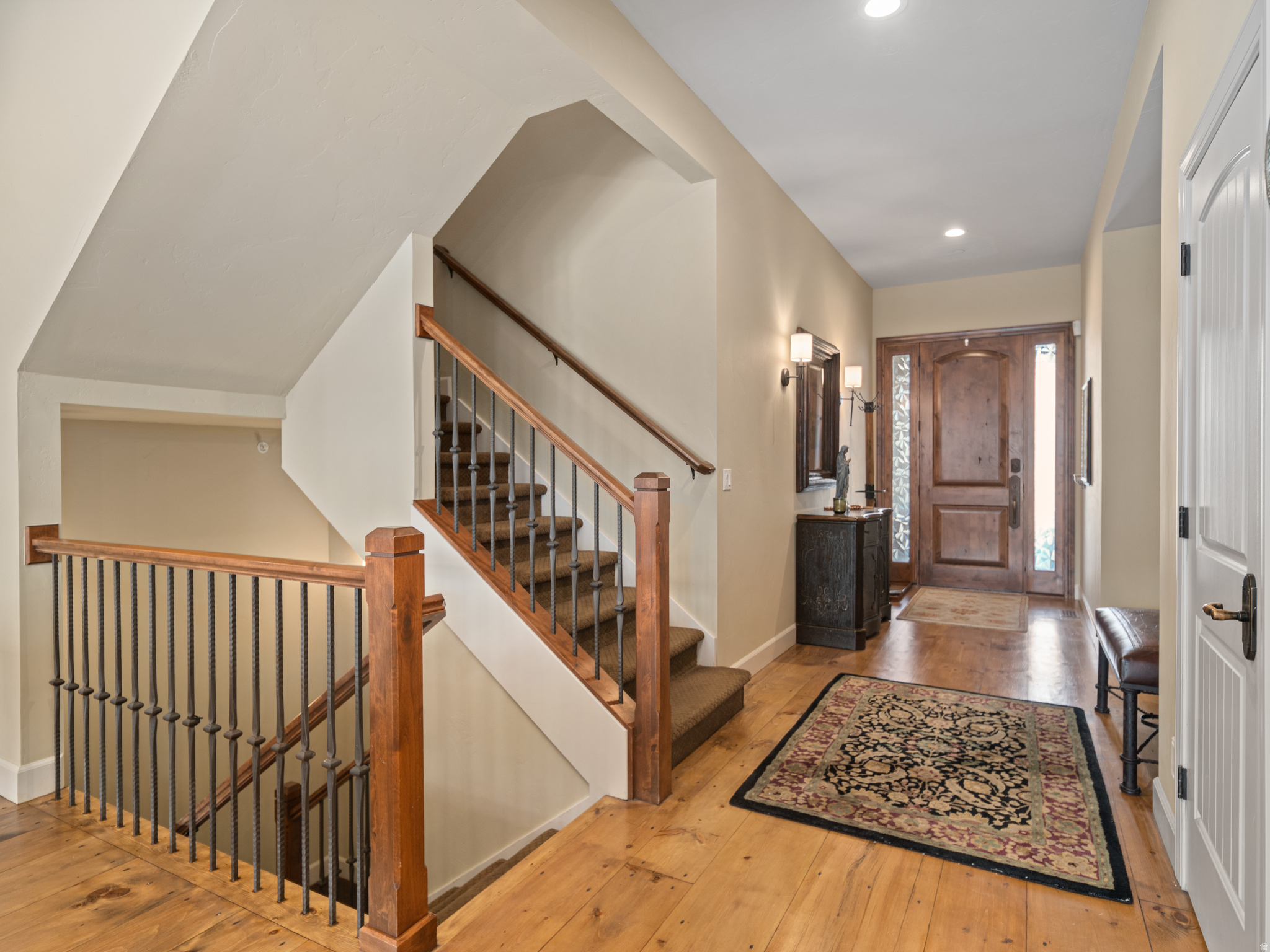 TRAPPERS RIDGE - Residential