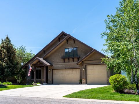 Tiny photo for 5932 E BIG HORN PKWY, Eden, UT 84310 (MLS # 2142246)