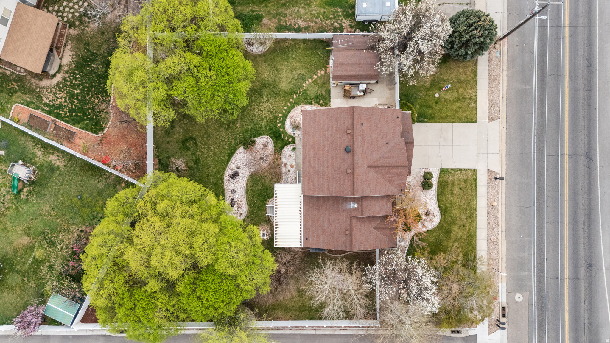 CARALYN PARK - Residential