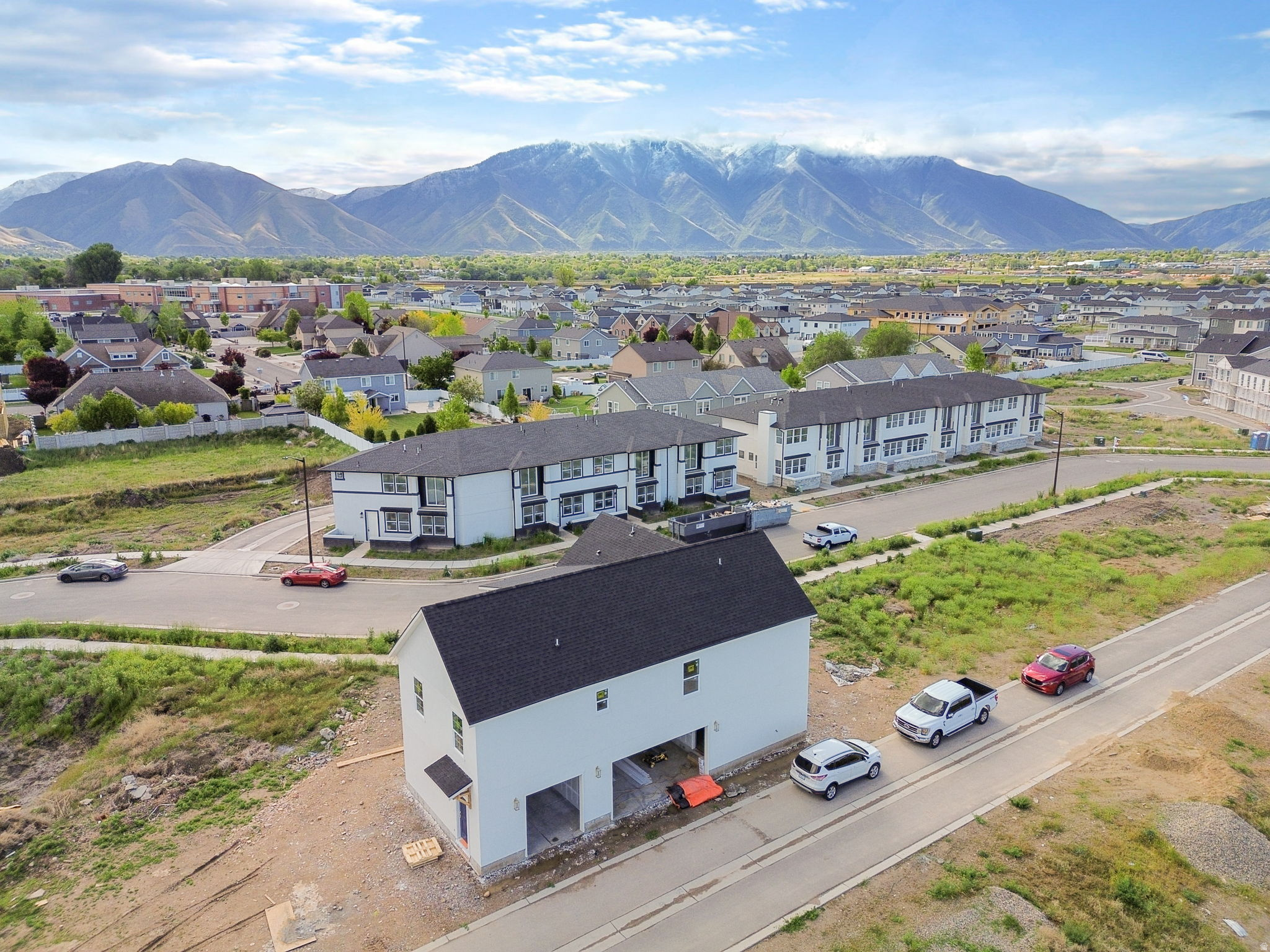 WESTFIELD CENTRAL - Residential