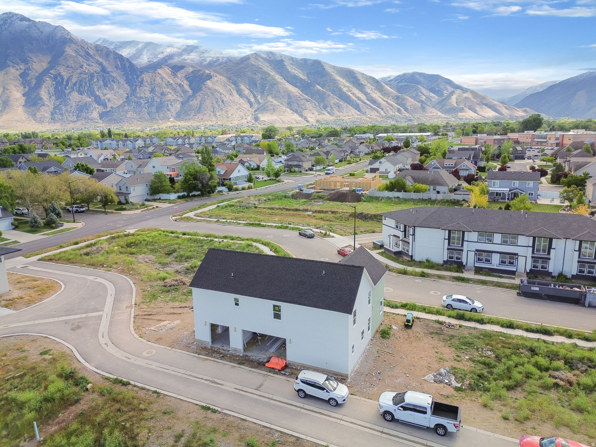 WESTFIELD CENTRAL - Residential