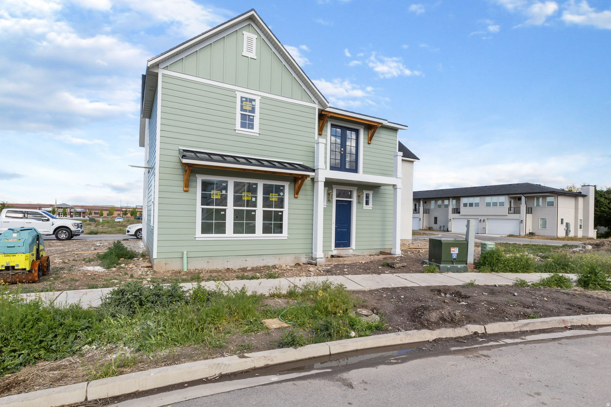 WESTFIELD CENTRAL - Residential