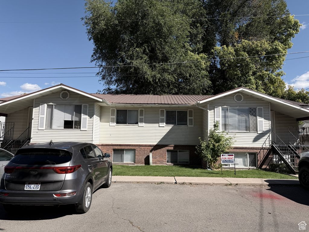 Photo of 420 N 200 W, Logan, UT 84321 (MLS # 2113700)