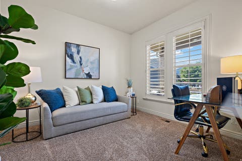 Tiny photo for 927 S IRIS LN W, Mapleton, UT 84664 (MLS # 2180396)