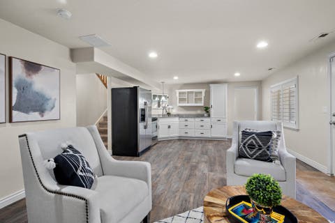 Tiny photo for 927 S IRIS LN W, Mapleton, UT 84664 (MLS # 2180396)