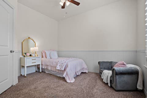 Tiny photo for 927 S IRIS LN W, Mapleton, UT 84664 (MLS # 2180396)