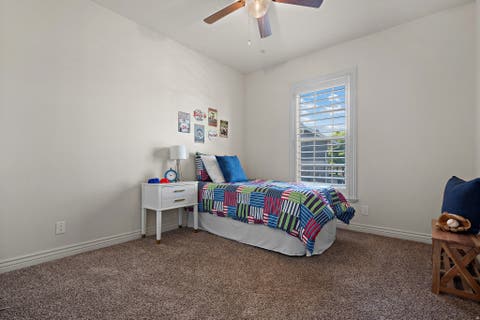Tiny photo for 927 S IRIS LN W, Mapleton, UT 84664 (MLS # 2180396)