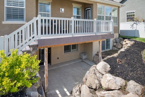 Tiny photo for 927 S IRIS LN W, Mapleton, UT 84664 (MLS # 2180396)