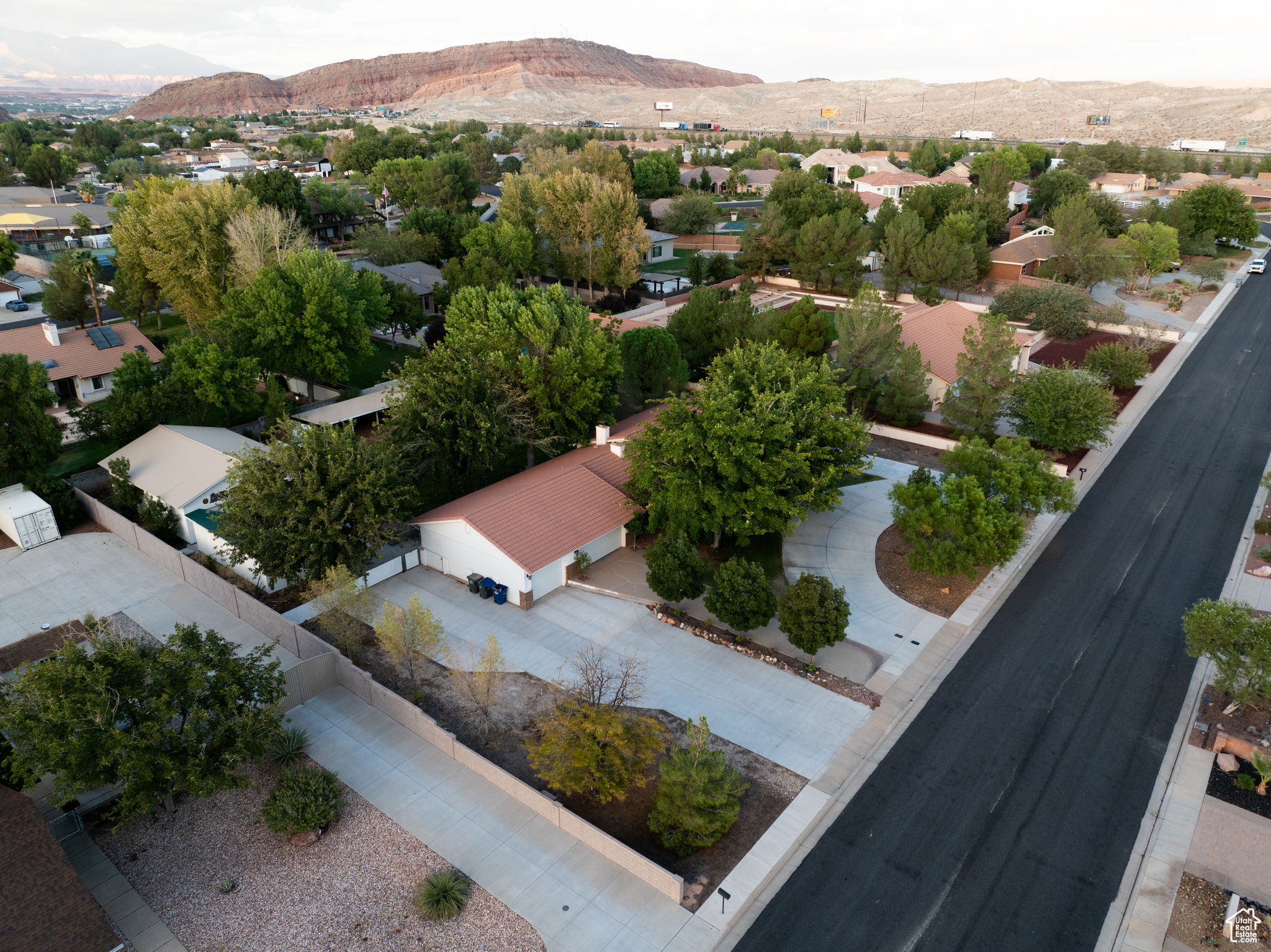 BLOOMINGTON RANCHES 3 - Residential