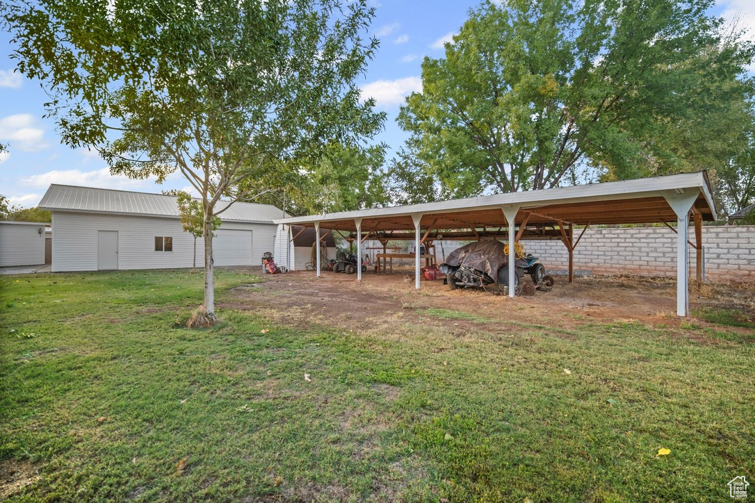 BLOOMINGTON RANCHES 3 - Residential