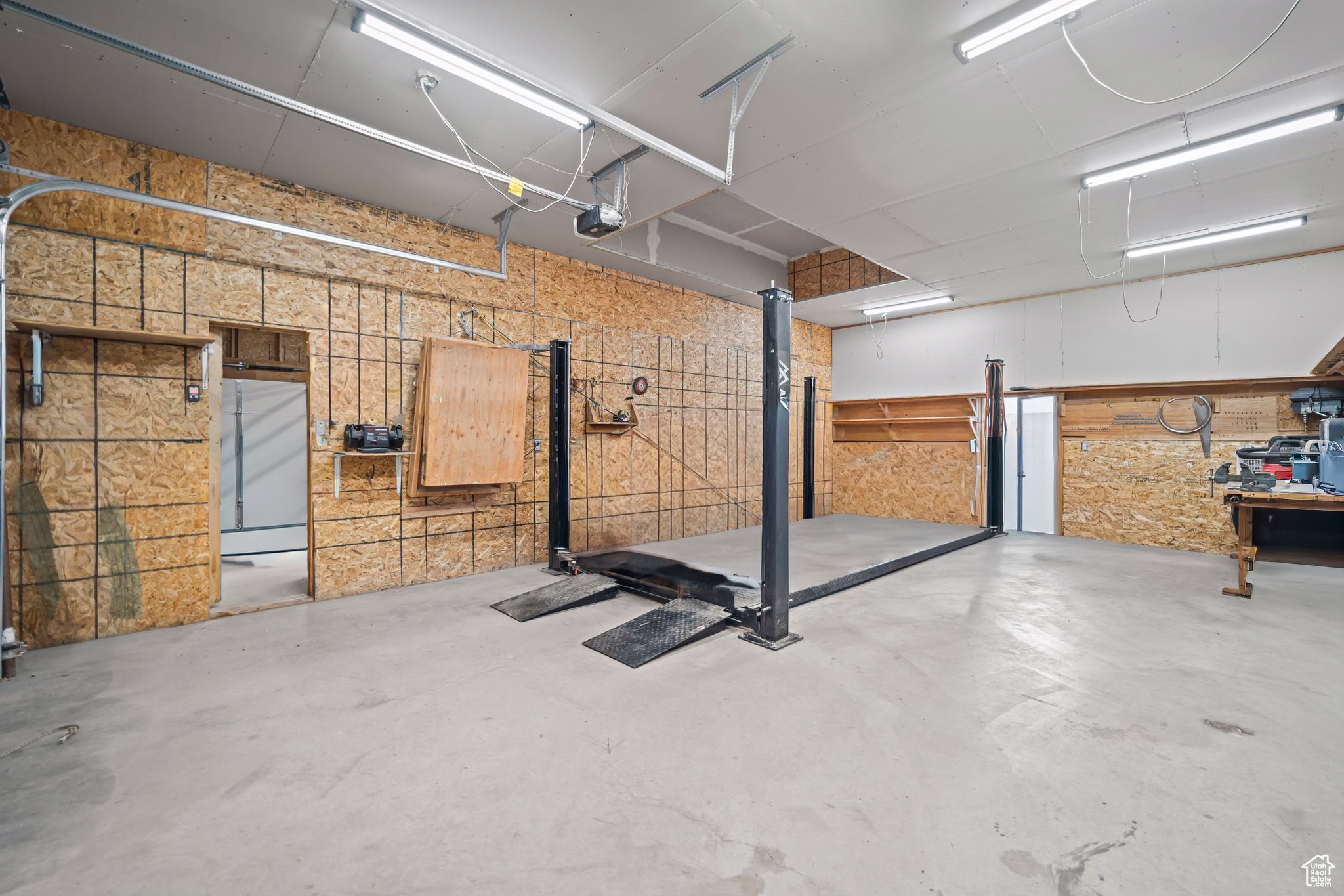 BLOOMINGTON RANCHES 3 - Residential